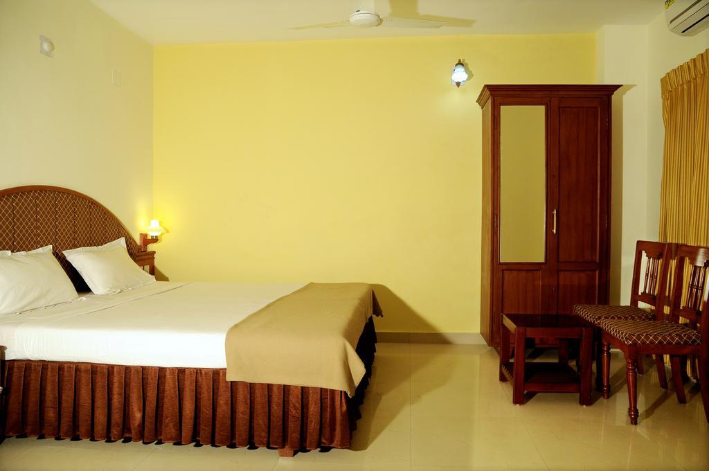 Casa Linda Hotel Kochi Rum bild